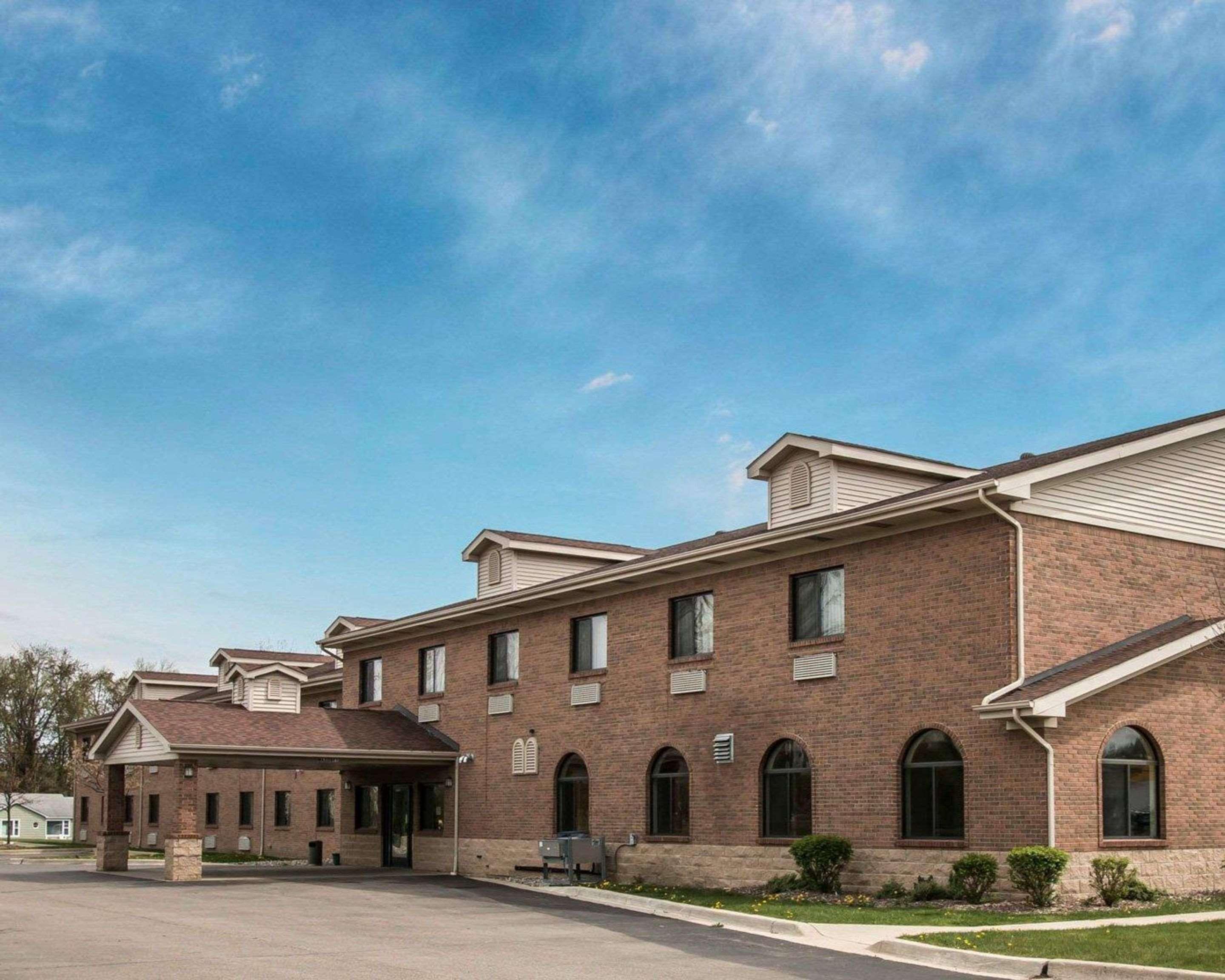 Quality Inn Durand I-69 Exterior photo